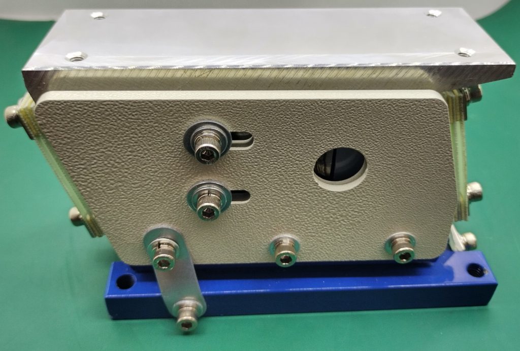 Máy rung thẳng 40W